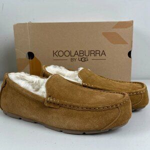 NIB Koolaburra by UGG Tipton Suede Slip On Moccasin Men’s Size 10M Chestnut